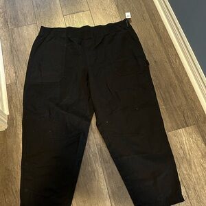 Old Navy Black Women's Cargo Pants with Elastic Waist